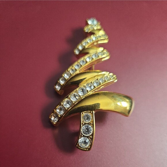 Monet Jewelry - Vtg Monet Clear Rhinestones Polished Gold Tone Christmas Tree Brooch Pin 2.5"